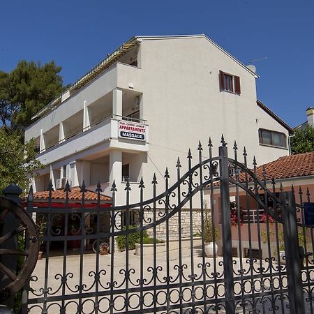 Apartments Villa Ban Rovinj Exterior foto