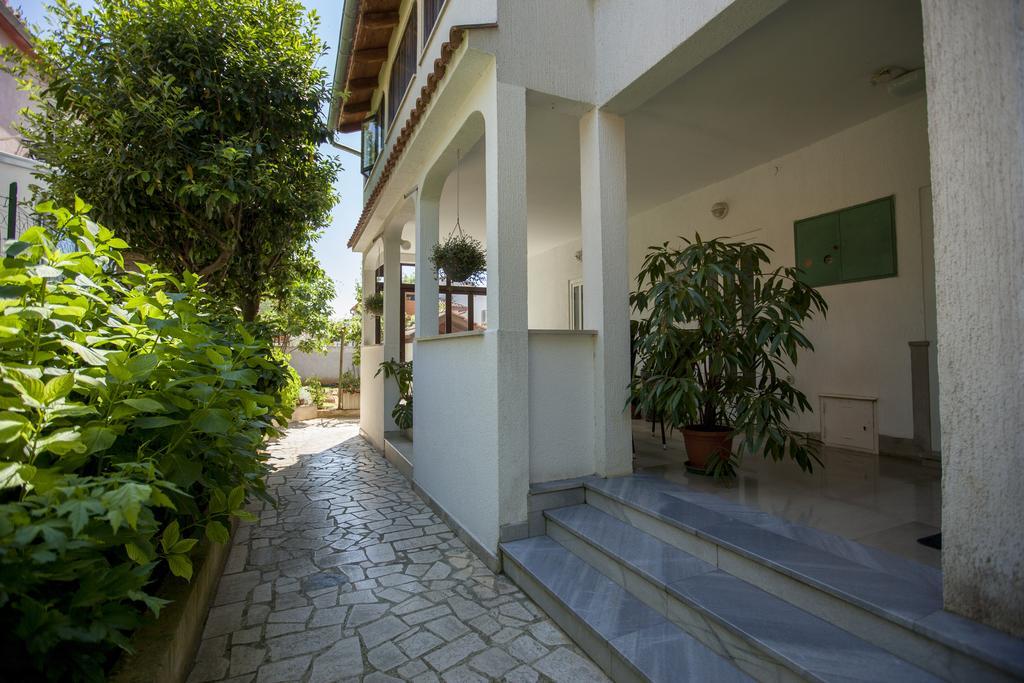 Apartments Villa Ban Rovinj Habitación foto